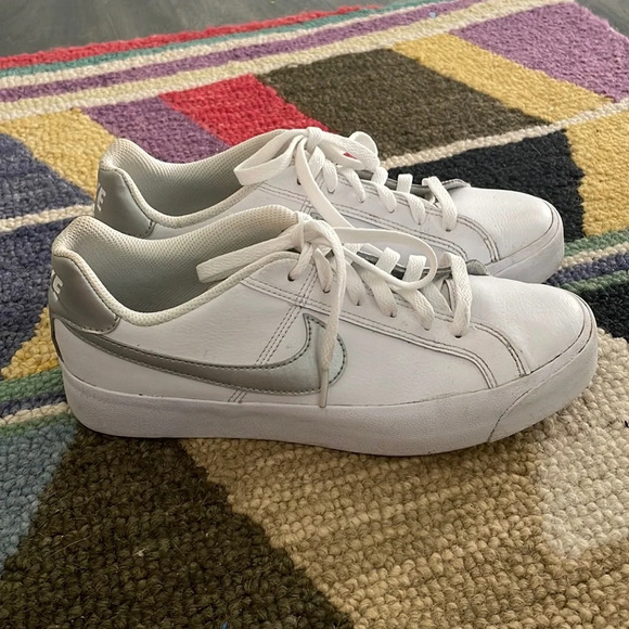 NIKE COURT LEGACY - Picture 1 of 8